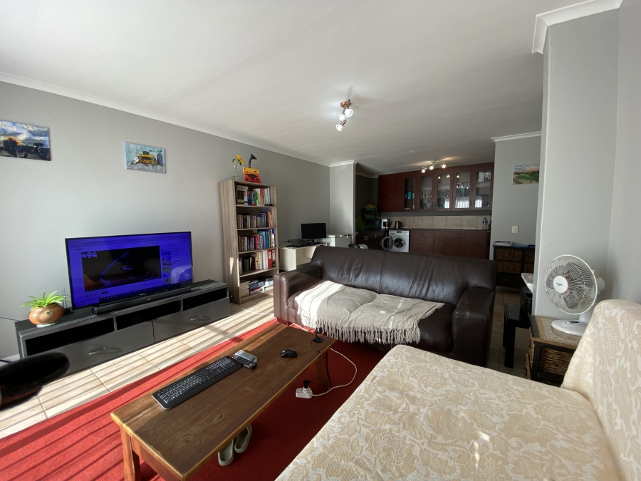 2 Bedroom Property for Sale in Parklands Western Cape